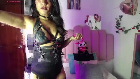 Caroliina online show from 6, 4, 2026