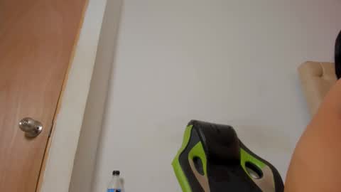 dakota_x18 online show from 13, 11, 2025