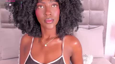 Snapshot of dakotawangi chatting on 19, 6, 2026 online show from 19, 6, 2026