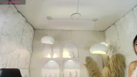 Dakotha  online show from 9, 4, 2026