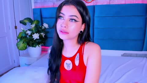 Snapshot of dakottahill chatting on 5, 2, 2025   online show from 5, 2, 2025