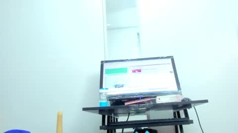  Ren  online show from 5, 2, 2025