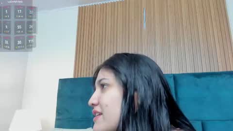 Snapshot of dalia_alissa chatting on 19, 6, 2026 Violeta online show from 19, 6, 2026