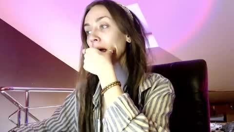 Dalia  online show from 11, 1, 2025