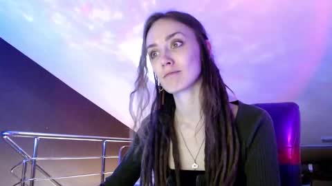 Dalia  online show from 21, 2, 2025