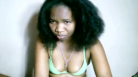 Snapshot of daliabella chatting on 15, 10, 2025 daliabella online show from 15, 10, 2025