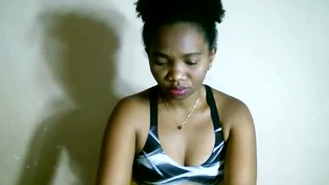 Snapshot of daliabella chatting on 12, 11, 2025 daliabella online show from 12, 11, 2025