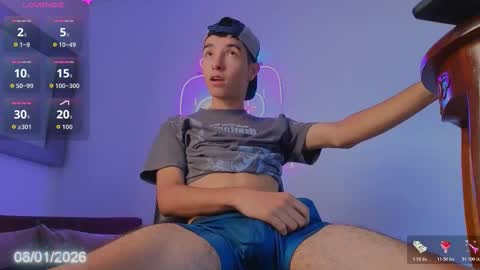 Snapshot of dallen_grant chatting on 6, 1, 2026 Dallen Grant online show from 6, 1, 2026