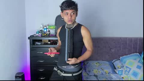 damar_felipe online show from 3, 6, 2026