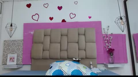 Snapshot of damaryleon chatting on 10, 11, 2025 damaryleon online show from 10, 11, 2025