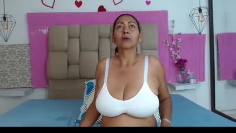 Snapshot of damaryleon chatting on 27, 2, 2026 damaryleon online show from 27, 2, 2026