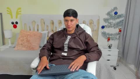 DAMIAN online show from 2, 1, 2025