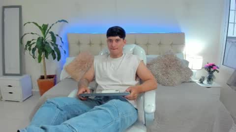 DAMIAN online show from 10, 1, 2025