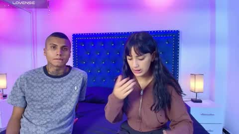 DAMIAN AND ROXANNE.  online show from 25, 3, 2026