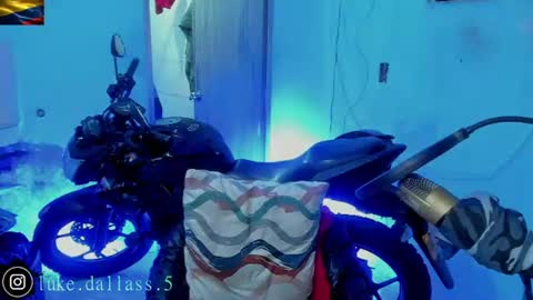 Snapshot of damian_torner chatting on 2, 8, 2026 Damian torner online show from 2, 8, 2026