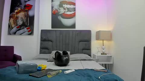 Snapshot of damian_vadim chatting on 26, 4, 2026 Damian Vadim online show from 26, 4, 2026
