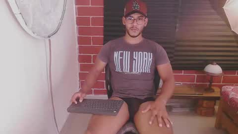 instagram damiannreed. online show from 15, 1, 2025