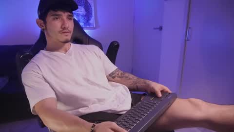 insta damn8   --------  online show from 7, 12, 2024