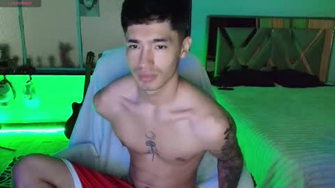 Snapshot of damon_333 chatting on 10, 11, 2025 Damon online show from 10, 11, 2025