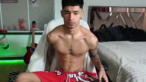 Snapshot of damon_333 chatting on 15, 11, 2025 Damon online show from 15, 11, 2025