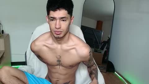 Snapshot of damon_333 chatting on 30, 11, 2025 Damon online show from 30, 11, 2025