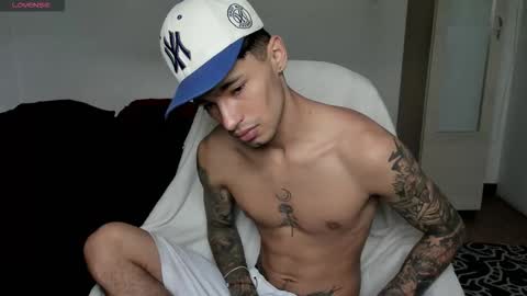 Snapshot of damon_333 chatting on 19, 2, 2026 Damon online show from 19, 2, 2026