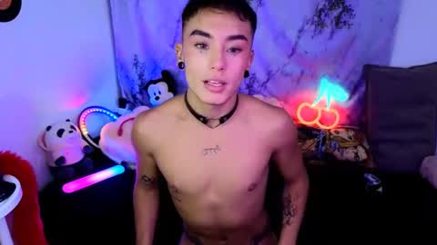 Snapshot of damon_clark_ chatting on 30, 1, 2025 damon_clark_ online show from 30, 1, 2025