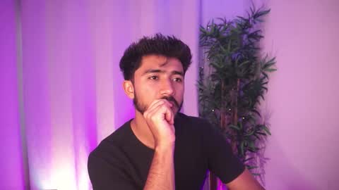 damon_frost online show from 13, 3, 2026