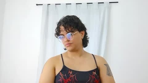 Snapshot of dan_blous chatting on 6, 2, 2026 Diane Blosson online show from 6, 2, 2026