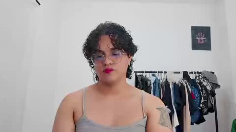 Snapshot of dan_blous chatting on 28, 2, 2026 Diane Blosson online show from 28, 2, 2026