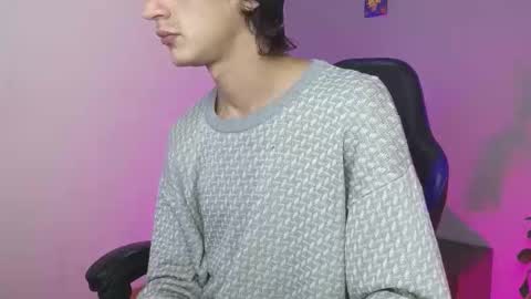 Snapshot of dan_yagami chatting on 25, 5, 2026 Dan and Noah online show from 25, 5, 2026