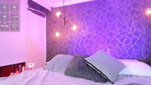    online show from 13, 11, 2025