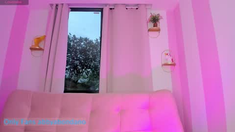 Snapshot of danafinet chatting on 17, 9, 2025 A B B Y online show from 17, 9, 2025