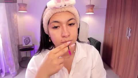 Snapshot of dandara_thompsson chatting on 3, 10, 2025 Dandara   online show from 3, 10, 2025