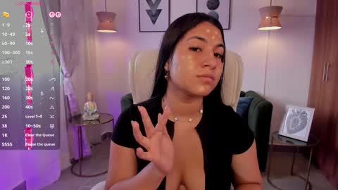 Snapshot of dandara_thompsson chatting on 25, 10, 2025 Dandara   online show from 25, 10, 2025