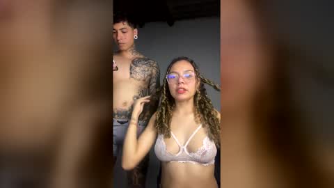 dani_cesar2 online show from 22, 3, 2026