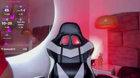   online show from 23, 12, 2025