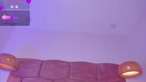   online show from 9, 4, 2026