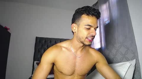 Snapshot of daniel_sherlock chatting on 29, 1, 2025 Daniel Sherlock online show from 29, 1, 2025