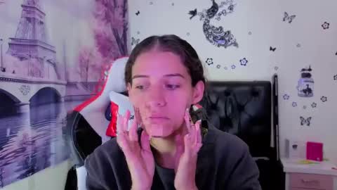 danielarivasth online show from 15, 9, 2025