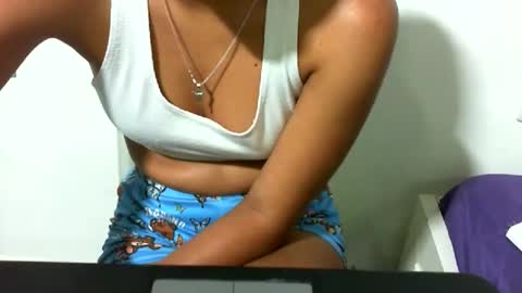 Snapshot of danielaa_foxx chatting on 4, 11, 2025 danielaa_foxx online show from 4, 11, 2025