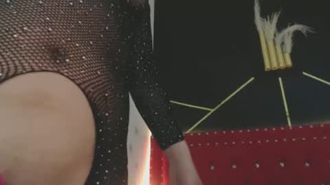 danielawidx online show from 6, 5, 2026
