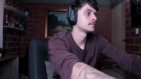 Daniele Bunny online show from 8, 11, 2025