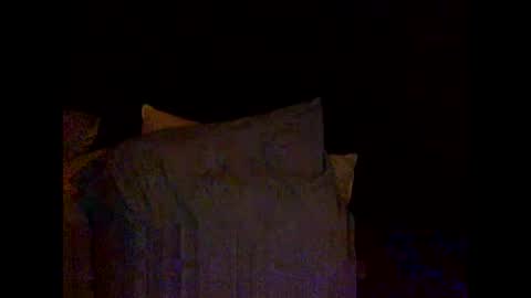 Snapshot of daniellbisous chatting on 15, 5, 2026 daniellbisous online show from 15, 5, 2026