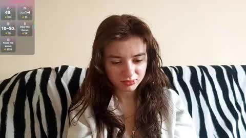 Snapshot of daniellevaulet chatting on 22, 12, 2025 Mia online show from 22, 12, 2025