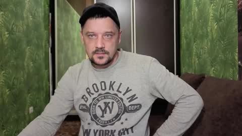 Snapshot of danielocool chatting on 17, 9, 2025 DanieloCool online show from 17, 9, 2025