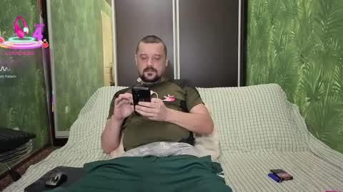 Snapshot of danielocool chatting on 11, 10, 2025 DanieloCool online show from 11, 10, 2025