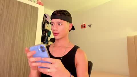 Daniels Cruz online show from 24, 2, 2025