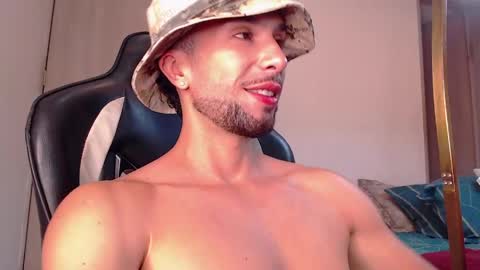 Daniel Santos online show from 5, 6, 2026