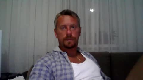 Snapshot of danisami12345 chatting on 19, 9, 2025 daniel online show from 19, 9, 2025